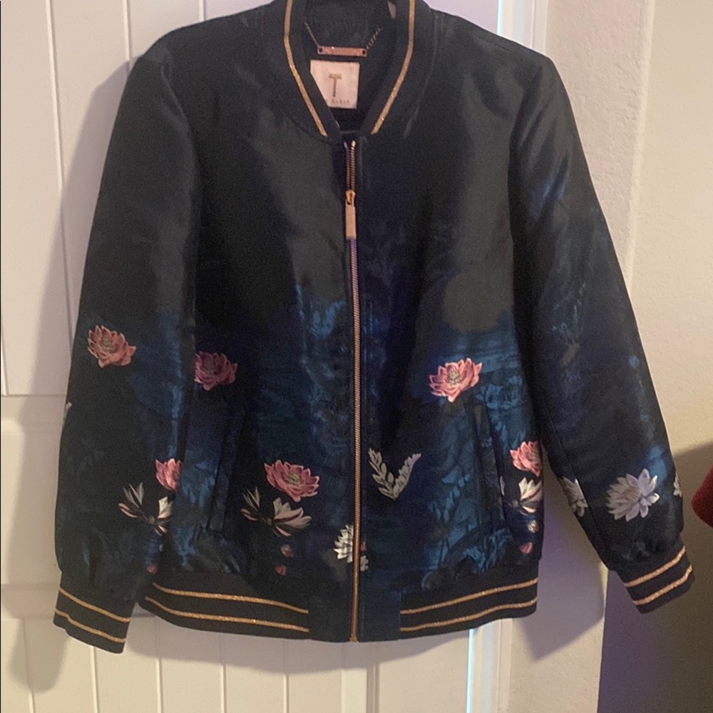 Ted Baker London Floral Embroidered Women's Bomber Jacket - Black